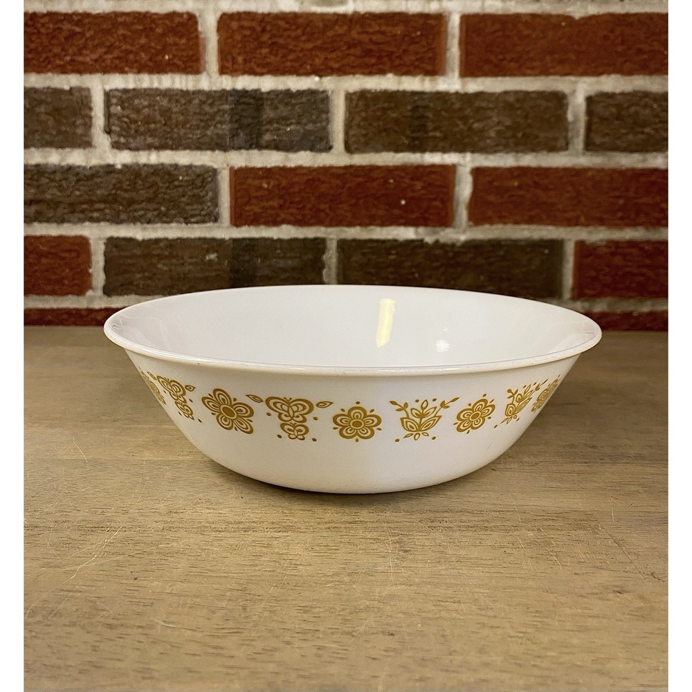 Corelle 8 1/2"  Vegetable Serving Bowl Butterfly Gold Vintage